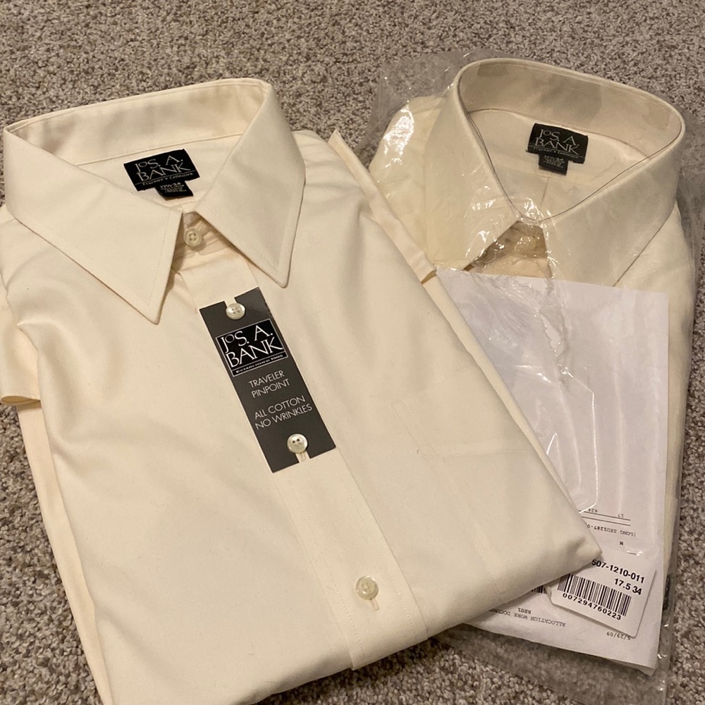 Jos A Banks Travelers collection Ivory Shirt
